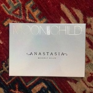 Anastasia Beverly Hills Moon Child Palette